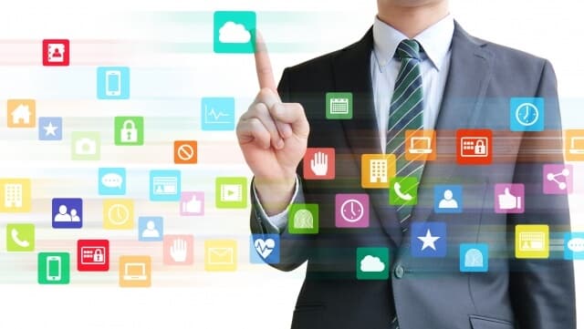 「＋（プラス）メッセージ」とは？大手キャリアは既存チャットに勝てるか