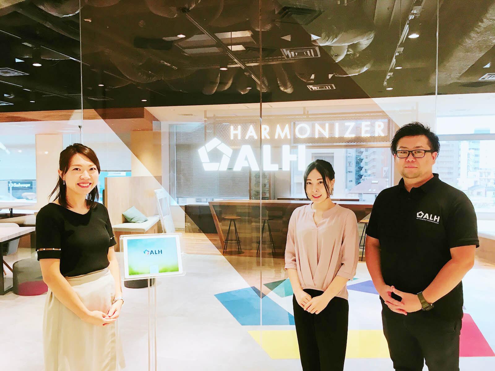 【Workplace連携】人と人とのコミュニケーションの起点になるアナログ的な役割も持っている受付システム