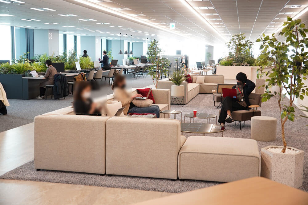 ハイブリッドワーク_事例_富士通