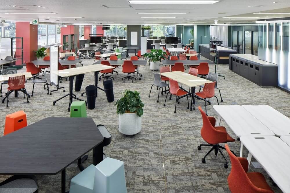 フリーアドレス_事例_三井デザインテック