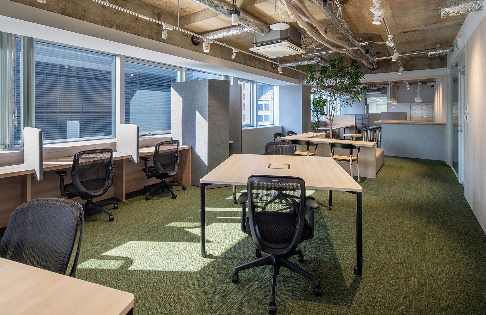 フリーアドレス_事例_Hash DasH Holdings