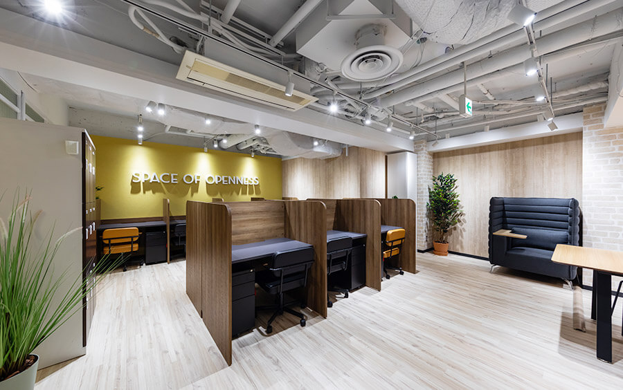 オフィスレイアウト_事例_マグレックス株式会社