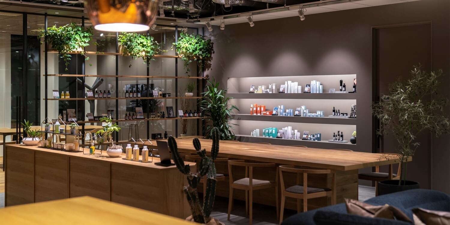 オフィスレイアウト_事例_株式会社コンフォートジャパン